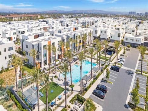 16235  Dawn Way  201 , Tustin, CA