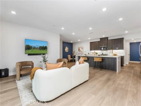 16235  Dawn Way  201 , Tustin, CA