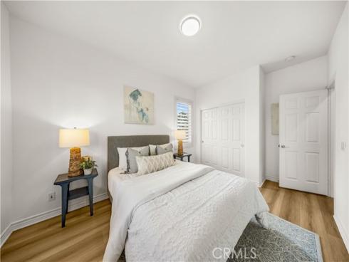 1439  Madison  , Tustin, CA