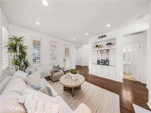 1439  Madison  , Tustin, CA