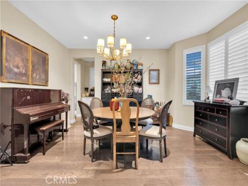 220  Barnes  , Tustin, CA