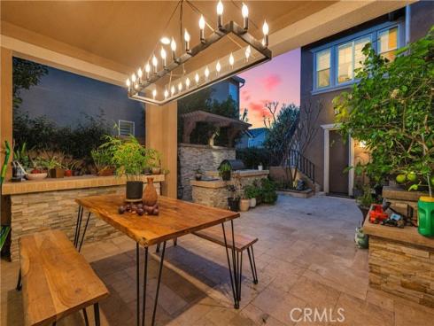 220  Barnes  , Tustin, CA