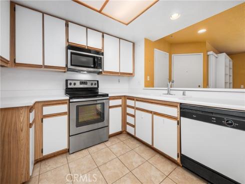 2800  Keller  243  Drive, Tustin, CA