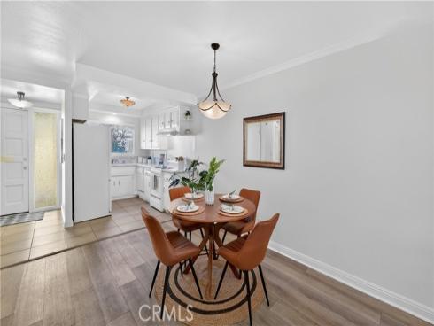 1881  Mitchell  95 , Tustin, CA