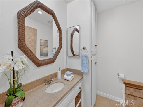 1881  Mitchell  95 , Tustin, CA