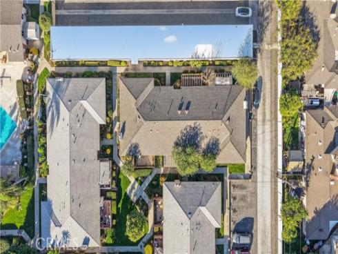 1881  Mitchell  95 , Tustin, CA