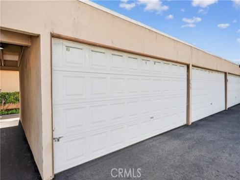 1881  Mitchell  95 , Tustin, CA