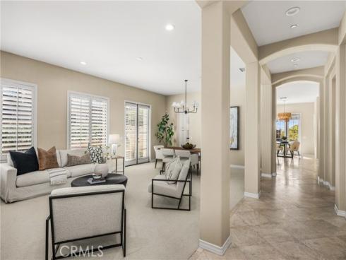 10533  Emerson Bend  , Tustin, CA