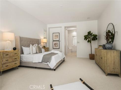 10533  Emerson Bend  , Tustin, CA