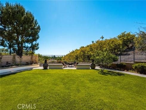 10533  Emerson Bend  , Tustin, CA