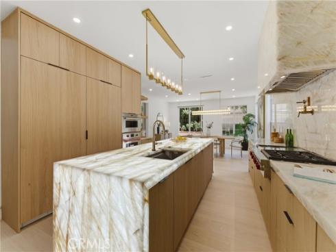 2231  Huntley  , Tustin, CA