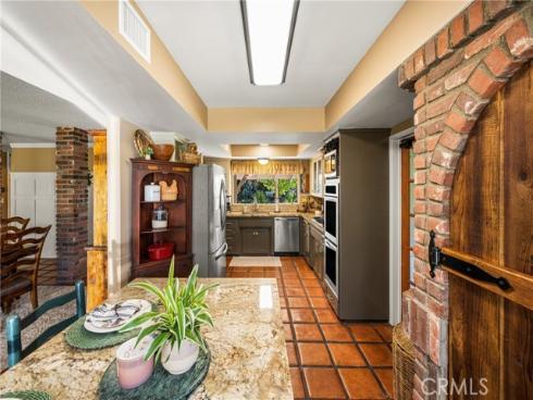 1431  La Colina   Drive, Tustin, CA