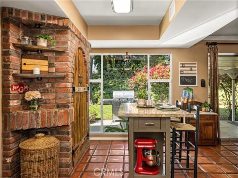 1431  La Colina   Drive, Tustin, CA