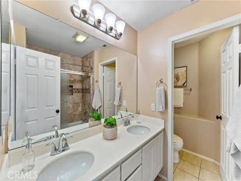 2741  Timmons  , Tustin, CA