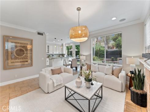 2741  Timmons  , Tustin, CA