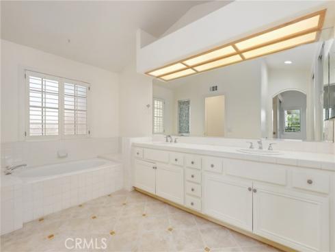2316  Cascade  , Tustin, CA