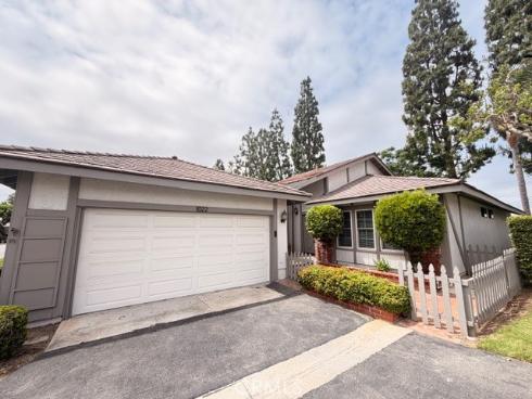 1022 Regis Way