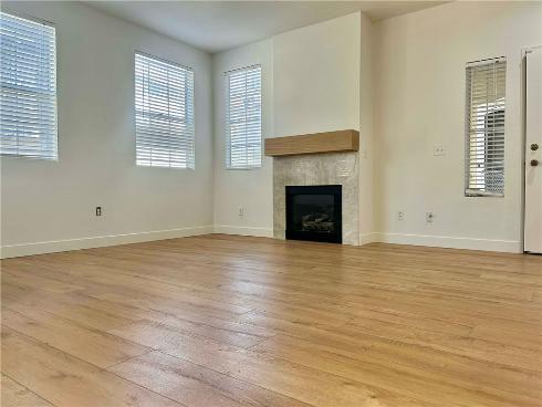 259  Gallery   Way, Tustin, CA