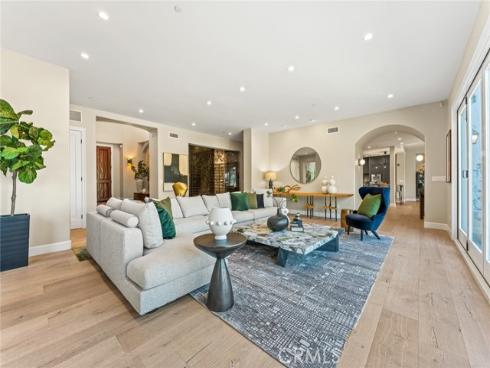 11765  Riehl  , Tustin, CA