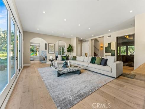 11765  Riehl  , Tustin, CA