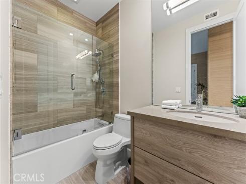 11765  Riehl  , Tustin, CA