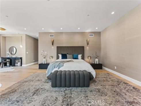 11765  Riehl  , Tustin, CA