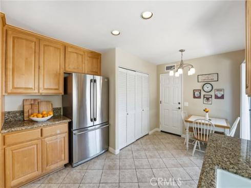2051  Pueblo  , Tustin, CA