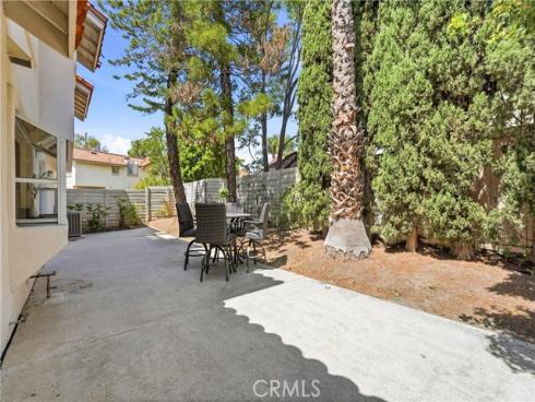 2051  Pueblo  , Tustin, CA