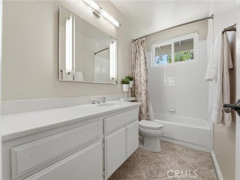 2051  Pueblo  , Tustin, CA