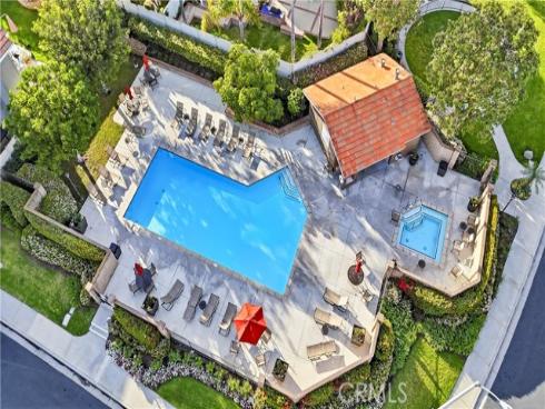 2051  Pueblo  , Tustin, CA