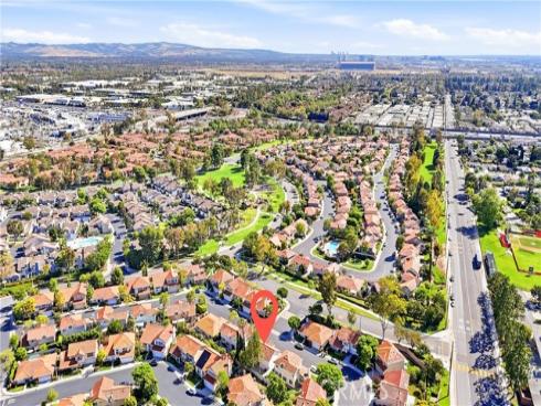 2051  Pueblo  , Tustin, CA