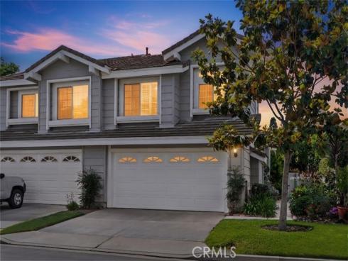 13595 Banyon , Tustin, CA