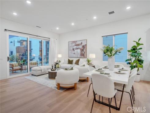 16158 Veterans Way , Tustin, CA