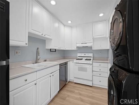 16605 Townhouse , Tustin, CA