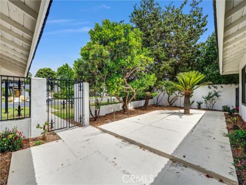 17782  Arbolada  , Tustin, CA