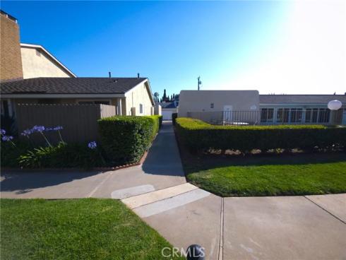 12700 Newport 47 , Tustin, CA