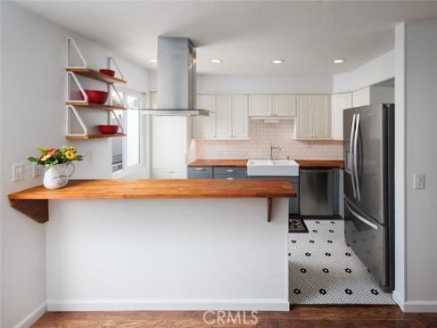17962 Irvine Boulevard, Tustin, CA