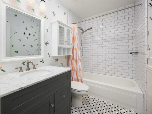 17962 Irvine Boulevard, Tustin, CA