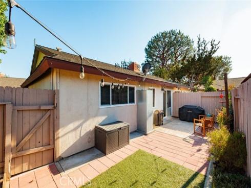 17962 Irvine Boulevard, Tustin, CA
