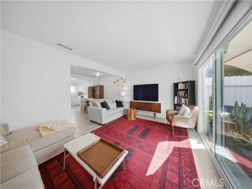 1881 Mitchell 57 Avenue, Tustin, CA