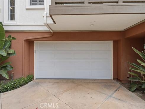 2856  Ballesteros   Lane, Tustin, CA