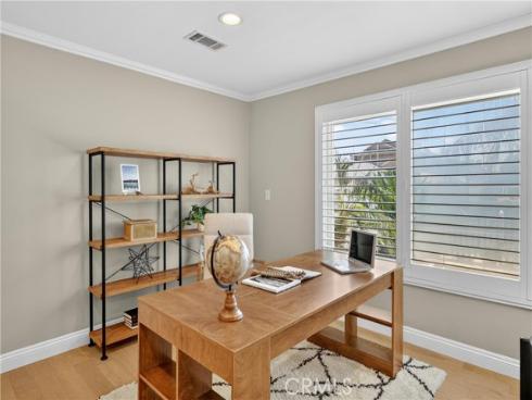1192  Sycamore   Avenue, Tustin, CA