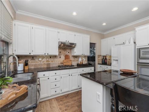 2573 Newman , Tustin, CA