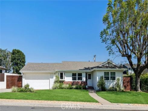 12772 Elizabeth Way