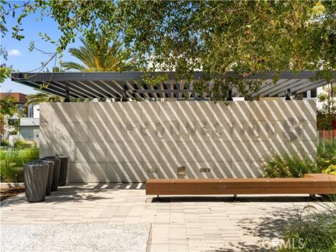 80 Ballast , Tustin, CA