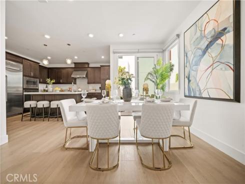 80 Ballast , Tustin, CA