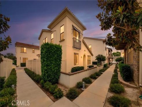 1856 Harvest Circle , Tustin, CA