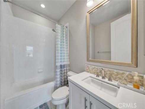 61  Windwalker  , Tustin, CA