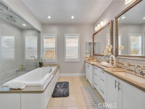 61  Windwalker  , Tustin, CA