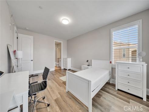 61  Windwalker  , Tustin, CA